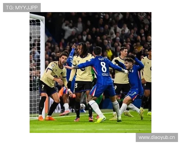 巴萨强强对话再暴露隐患，表面硬刚难掩防守漏洞