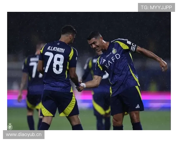 曼联重返欧冠难度加大，当前联赛排名形势制约赛季目标实现