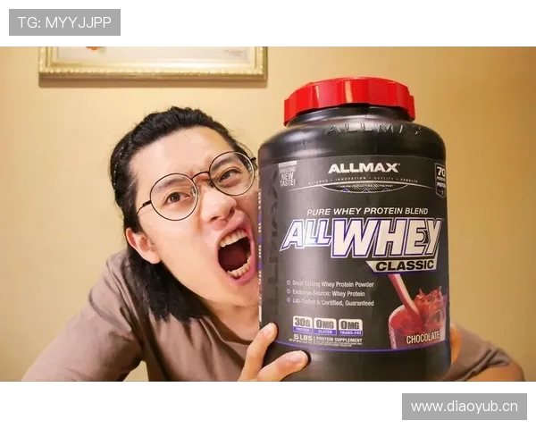 恩比德家的冰箱里塞满蛋白粉，连饮料都按克称着喝