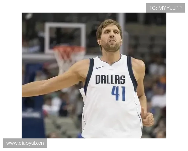 诺维茨基无球牵制改变对手防线结构